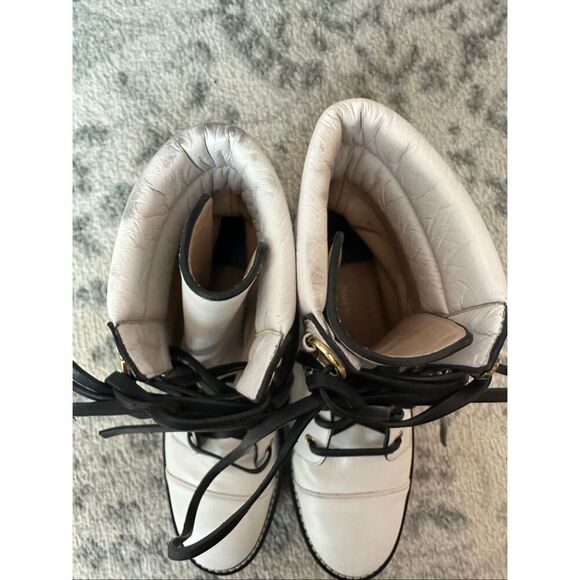 Stuart Weitzman Lexy Combat Boots Sz 5.5 - Picture 7 of 14